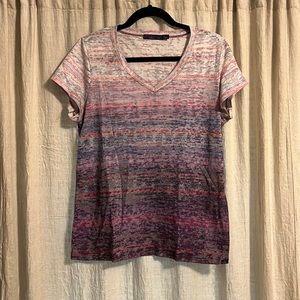 Prana v-neck tshirt, size xl